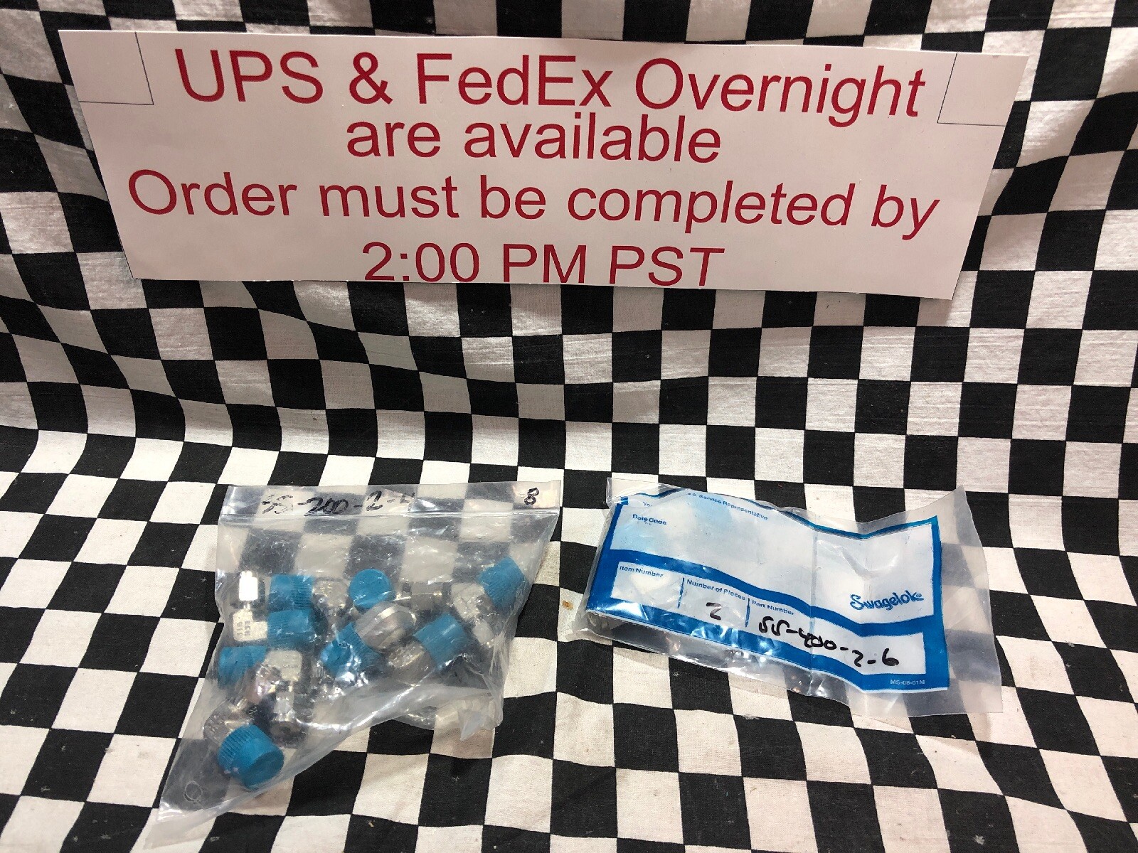 LOT OF 10 SWAGELOK MALE ELBOW 3/4″, SS-200-2-4 & SS-400-2-6, , SHIPSAMEDAY#V1Q