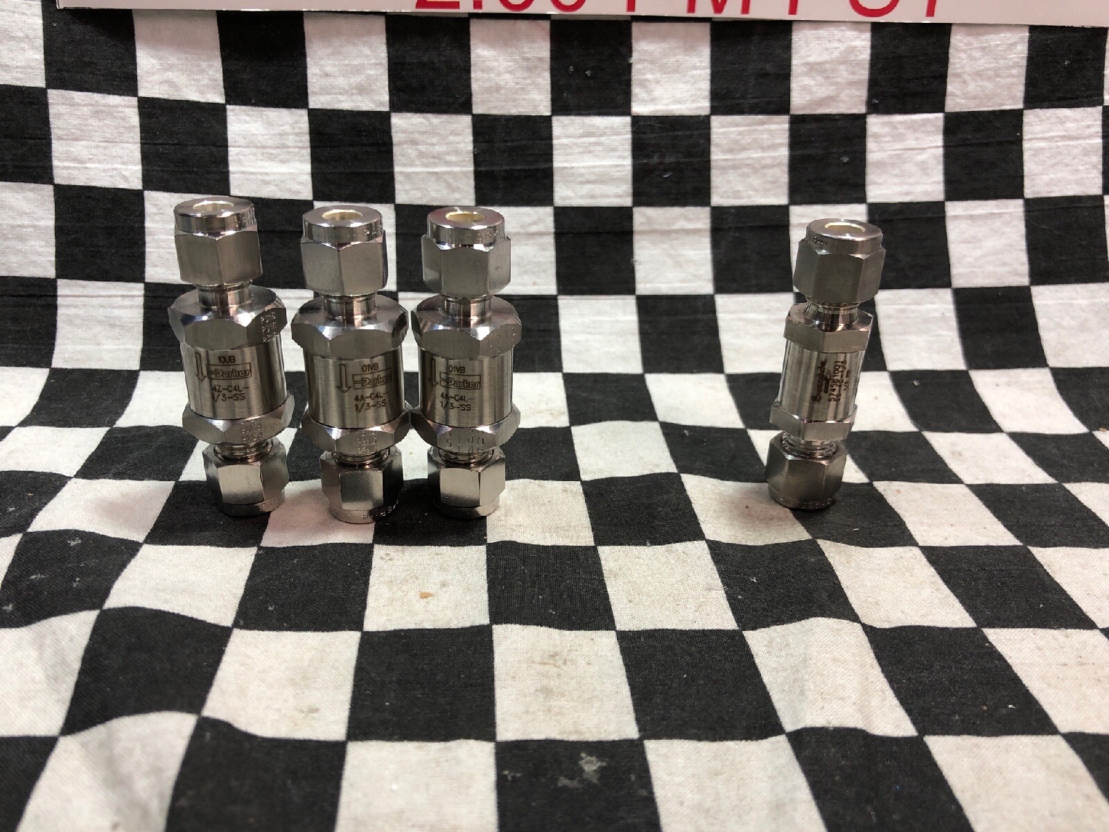 4x PARKER/Swagelok CHECK VALVE 1/4″ COMP, 4Z-C4L-1/3-SS & SS-4C-1/3 #122V5