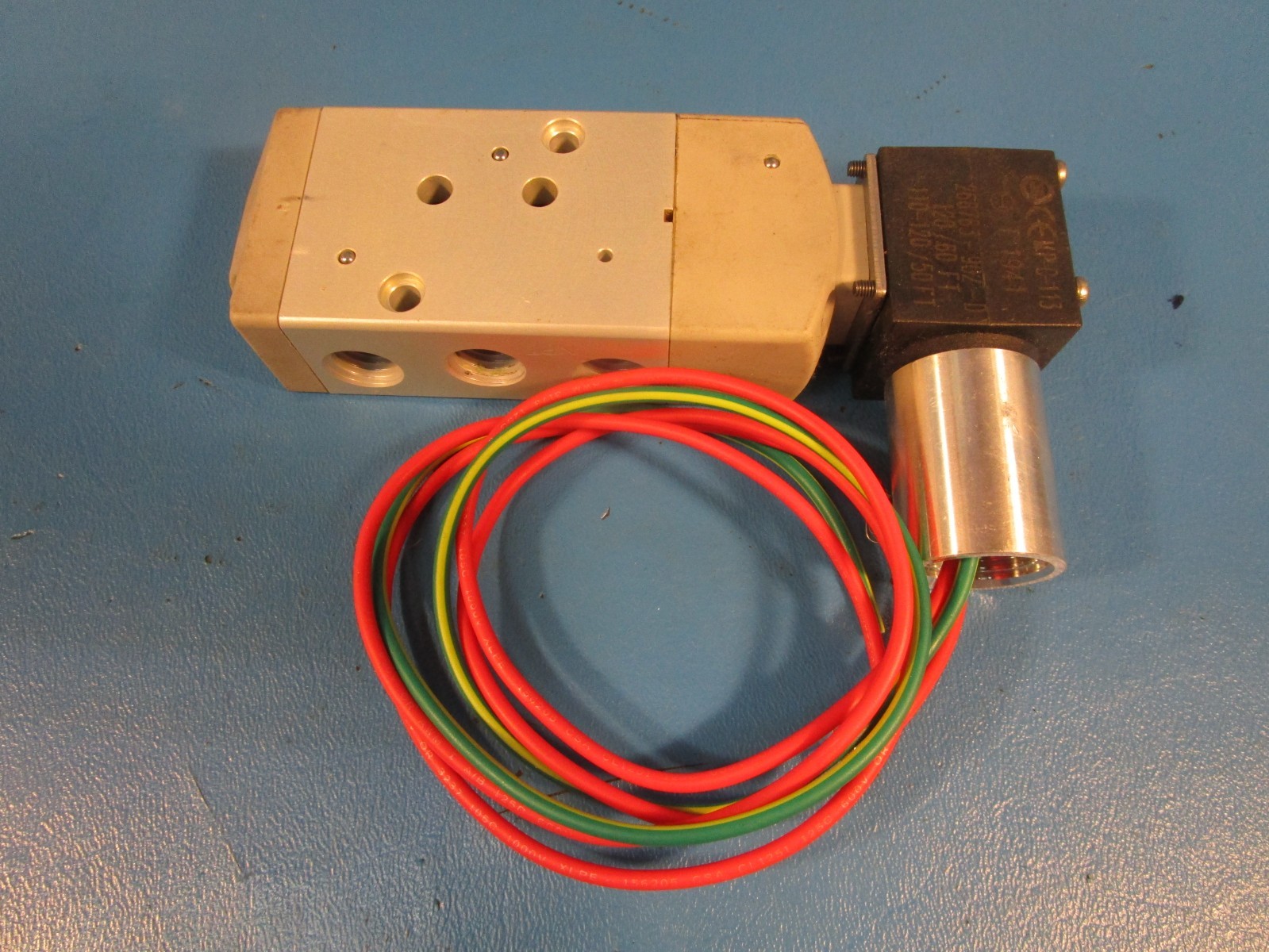 USED Bray 630250-21410536, Solenoid Valve, 120VAC