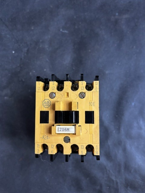 ALLEN BRADLEY 100-A24ND3 CONTACTOR ($20 OBO)