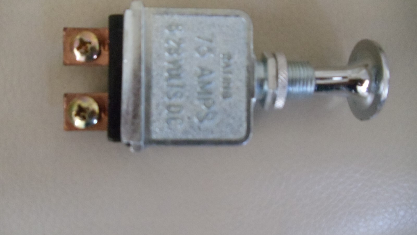 Push-Pull Universal Switch Light- 75 Amp