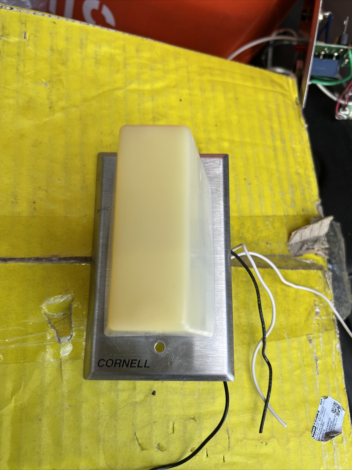 CORNELL COMMUNICATIONS L-102 / L102 CALL LIGHT