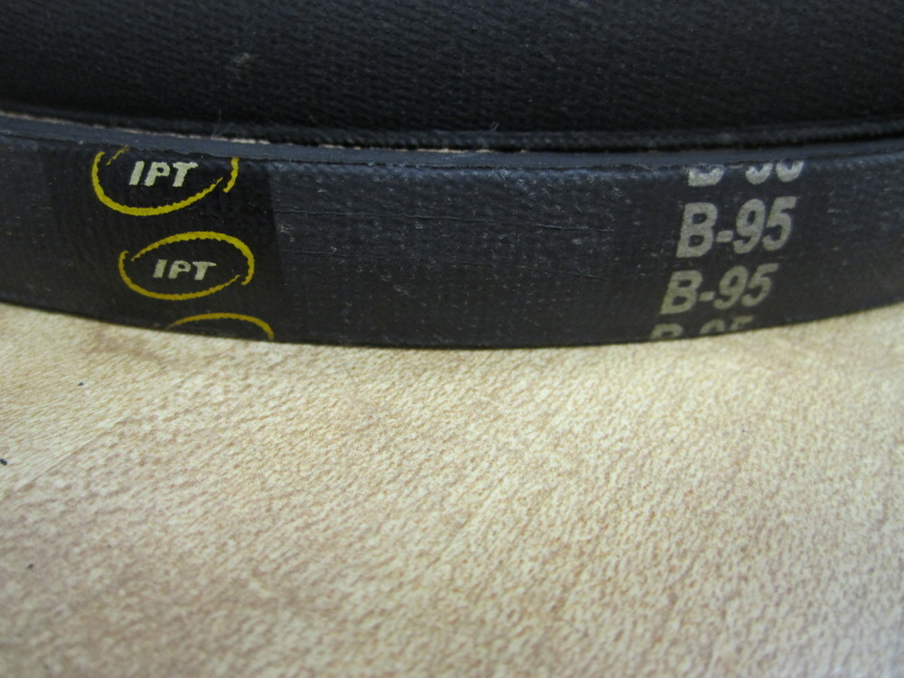 IPT B-95 B95 V-Belt