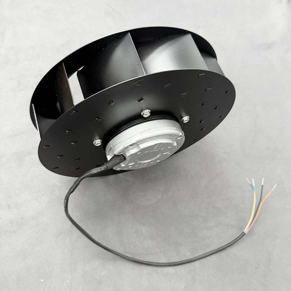 Brand New R2E250-RB06-19 for Danfoss Inverter fan 230V~50/60HZ 250/390W