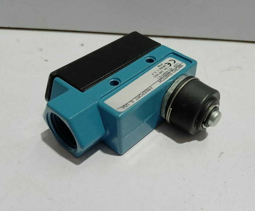 Micro Switch BZE6-2RN-S Plunger Limit Switch Hobart 87711-60-1