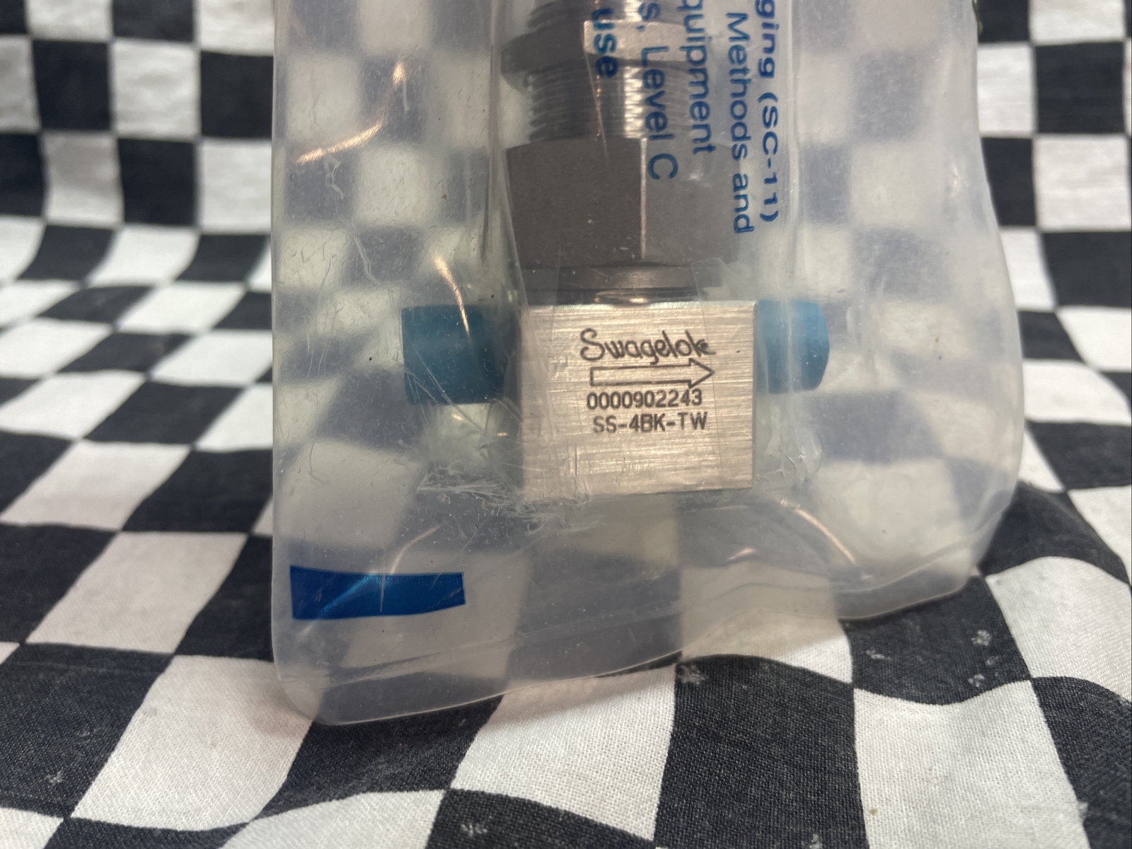 Swagelok Bellows Sealed Valve 1/4 ” TSW & 3/8″ TBW, SS-4BK-TW, SS4BKTW#134VF
