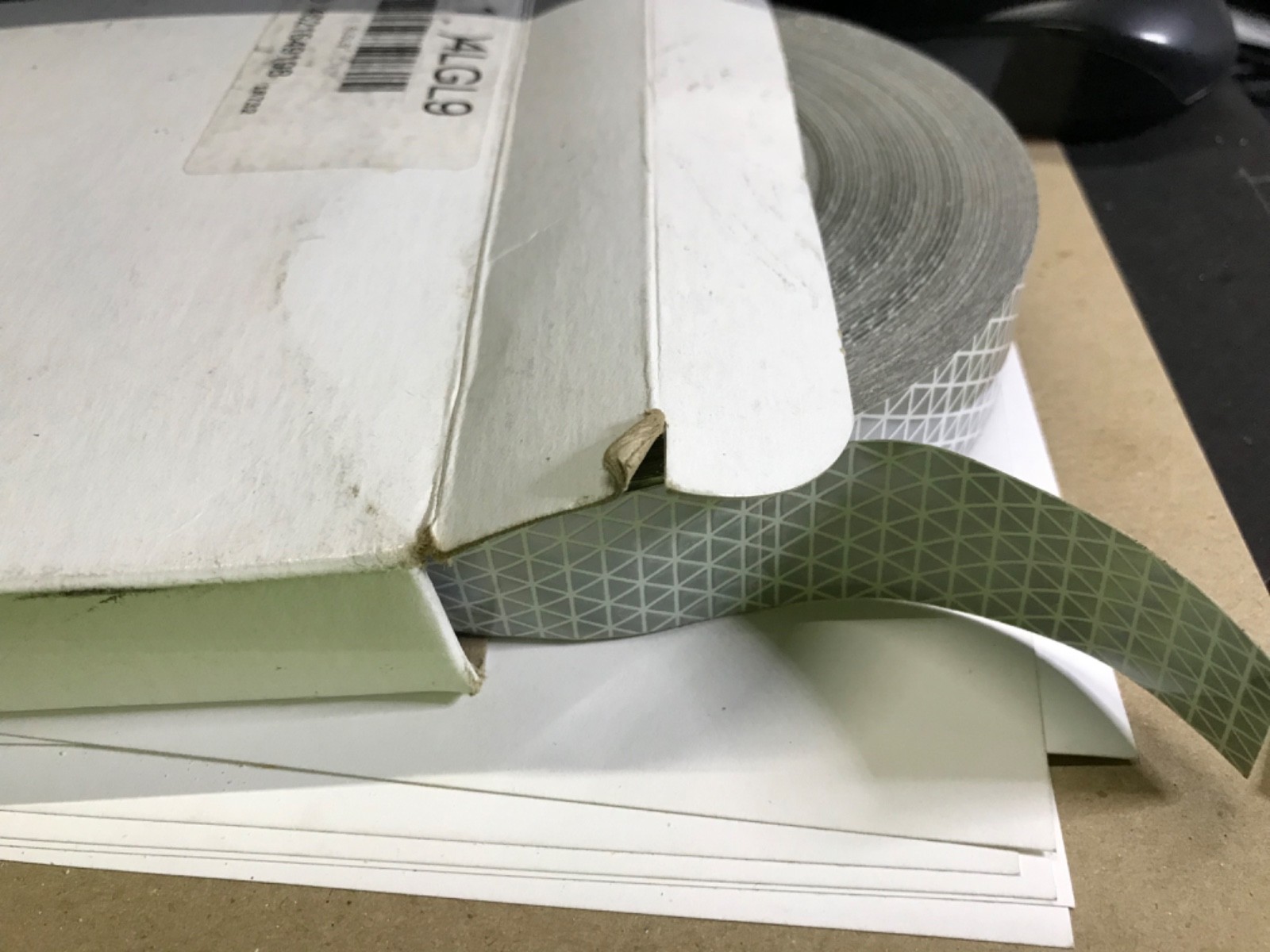 Reflective Tape 4LGL9- 1″ Width x 150′ Lgth, Emerg. Vehicle Roll #(2C18)