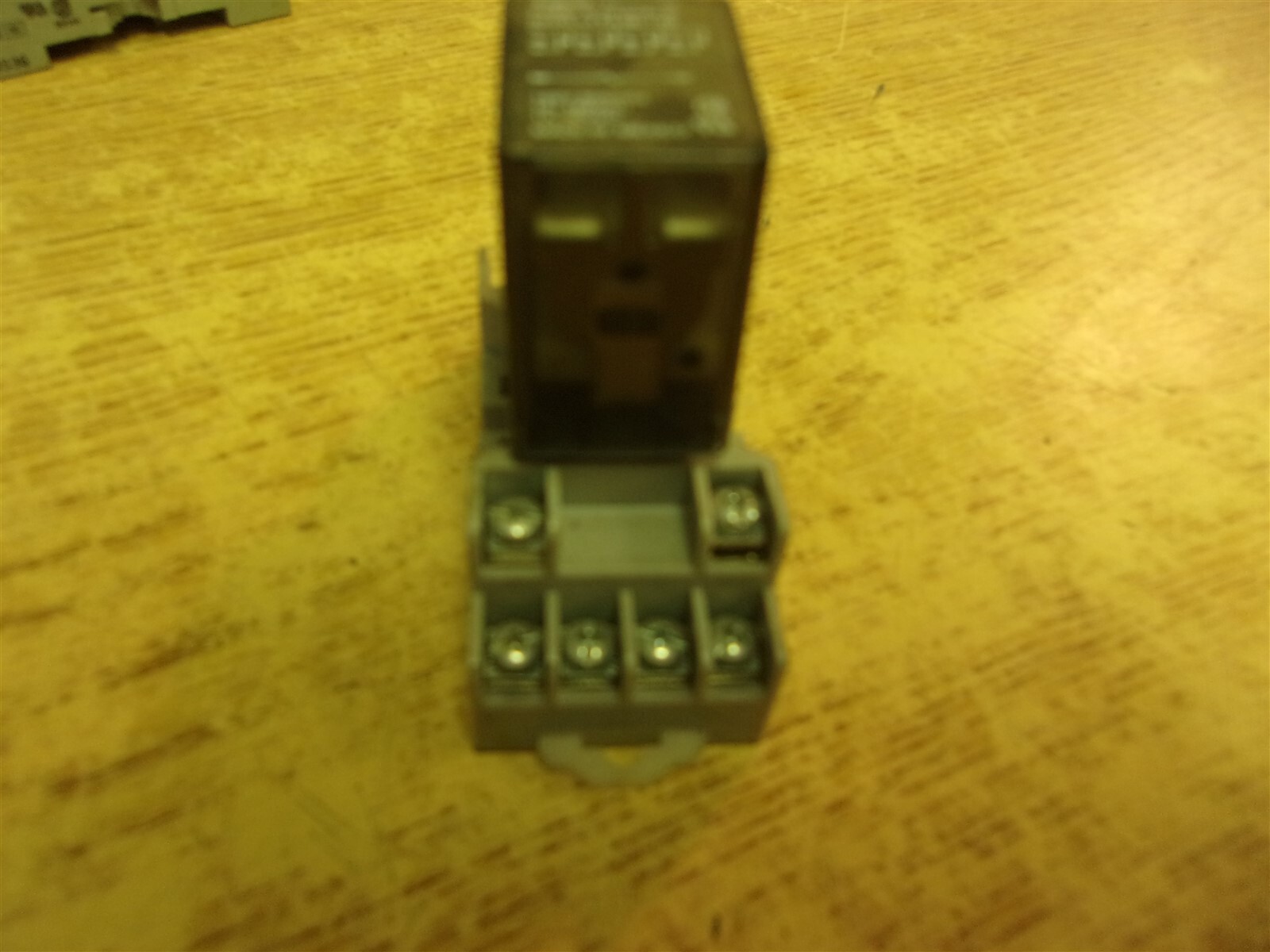 Potter & Brumfield KHAU-17A16-120 Relay w/ Socket 27E894 *FREE SHIPPING*