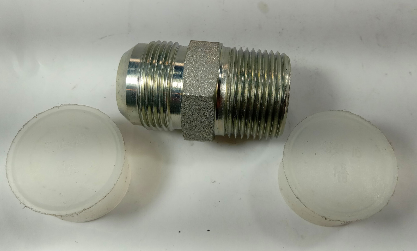 1 NEW PARKER SMA 16 1-5/16″ HYDRAULIC FITTING NNB ***MAKE OFFER***