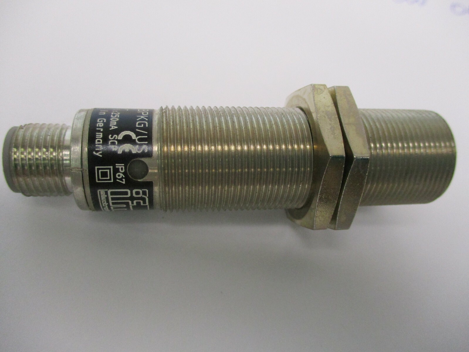 New IFM IGK3008BBPKG/US Inductive Sensor A2755DH