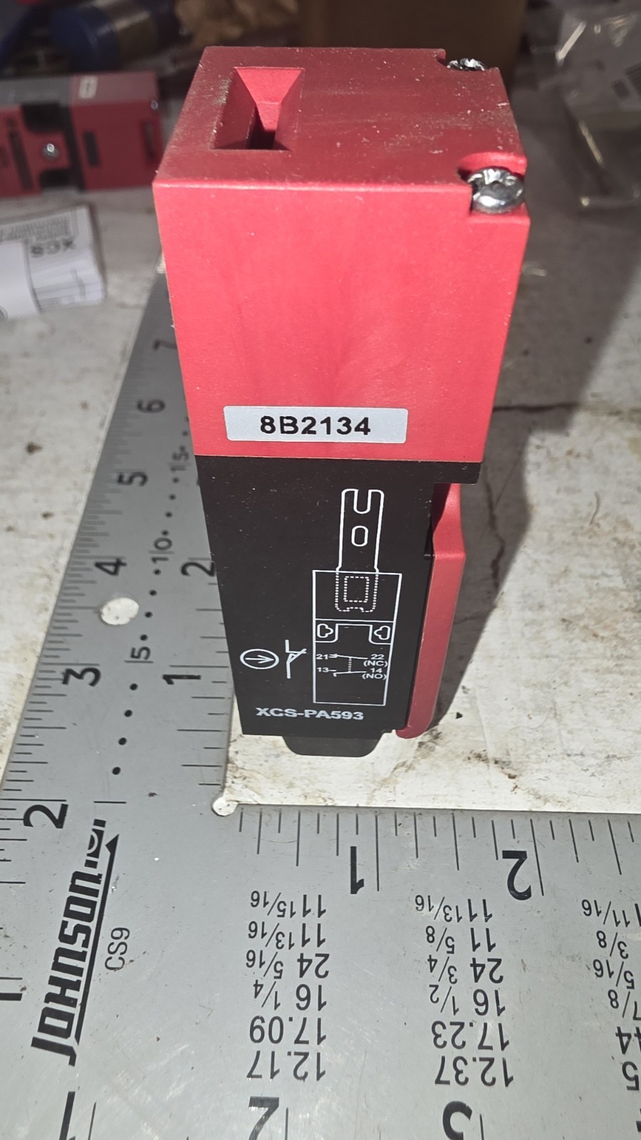 Telemecanique Limit Switch XCSPA593