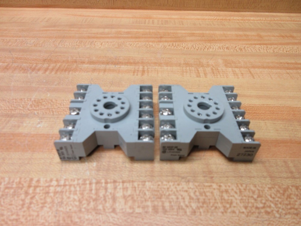 Eagle Signal SR3P-06 Relay Socket 60-SR3P-06