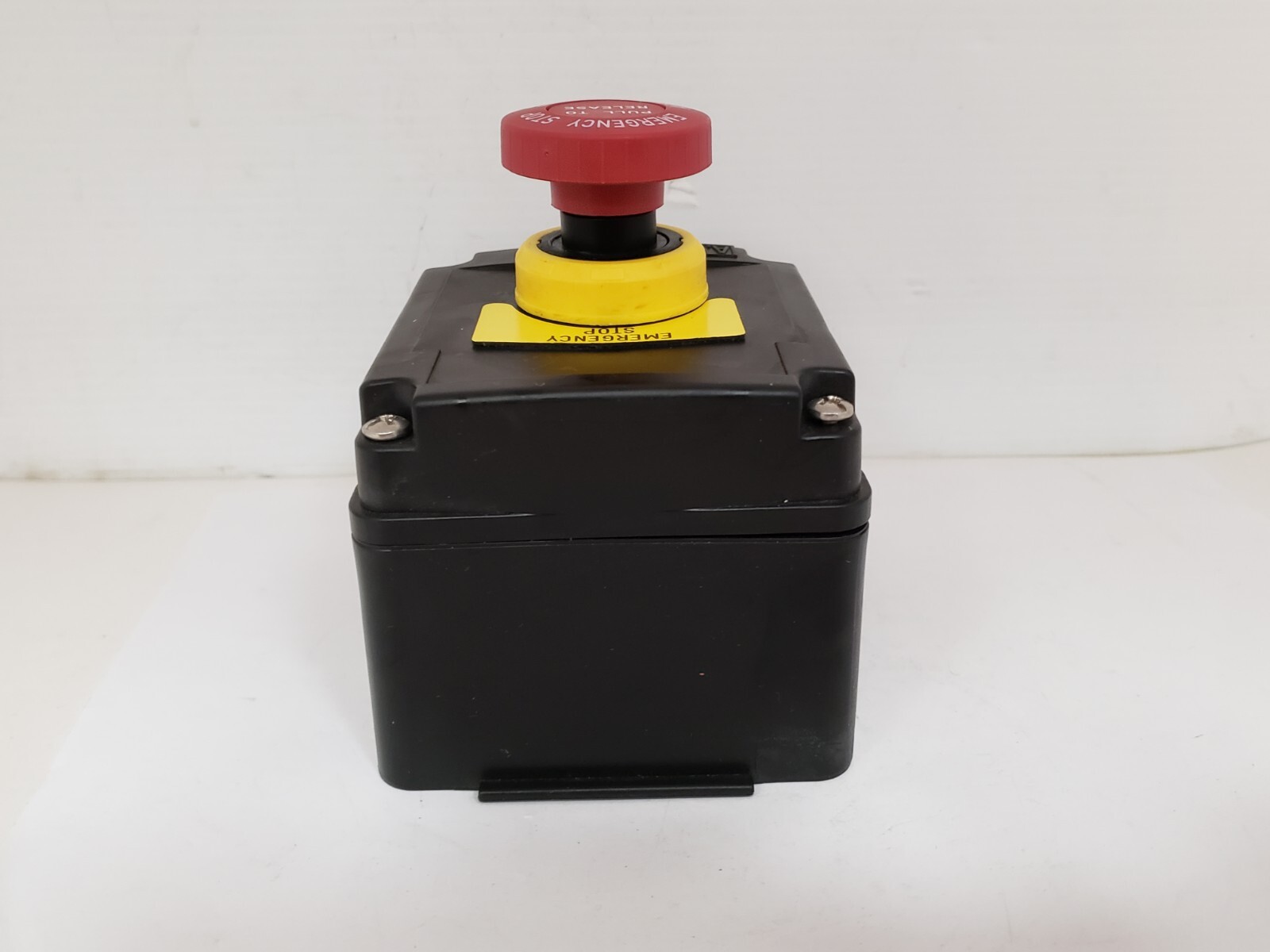 APPLETON B40164 EMERGENCY STOP BUTTON PUSHBUTTON SWITCH