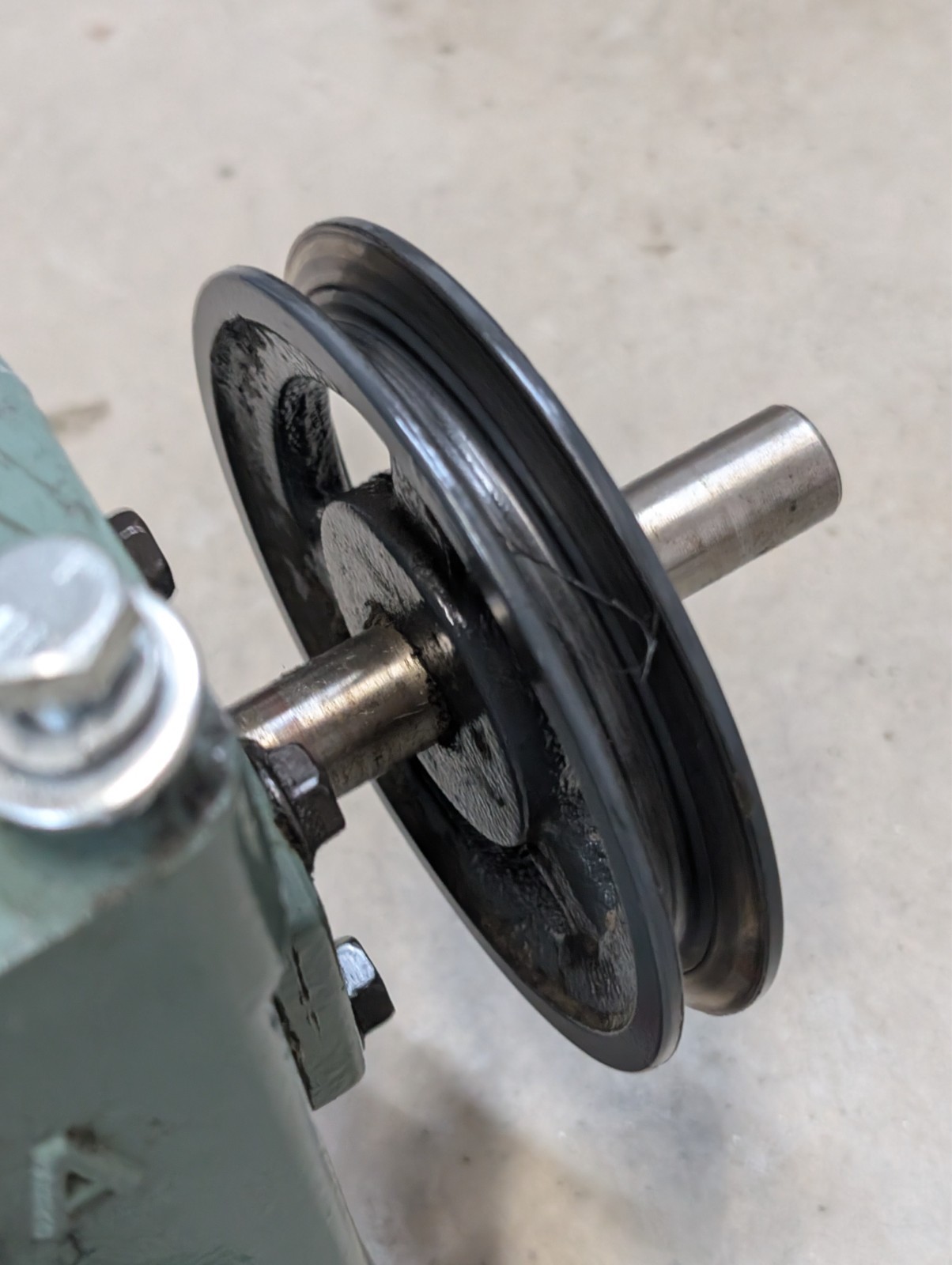 HYTROL 4AC 20-1 RH GEAR REDUCER RIGHT HAND, RATIO 20:1, With Gear & Pulley