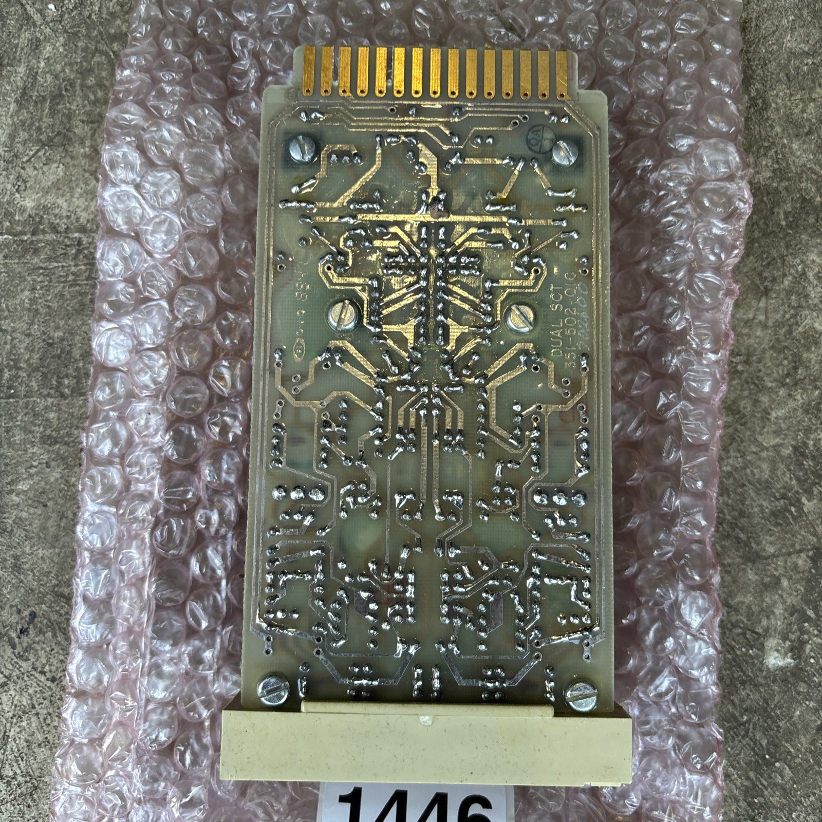 MOORE INDUSTRIES DSCT/2X4-20MA/2X1-20MA/24DC Signal Converter New Old Stock