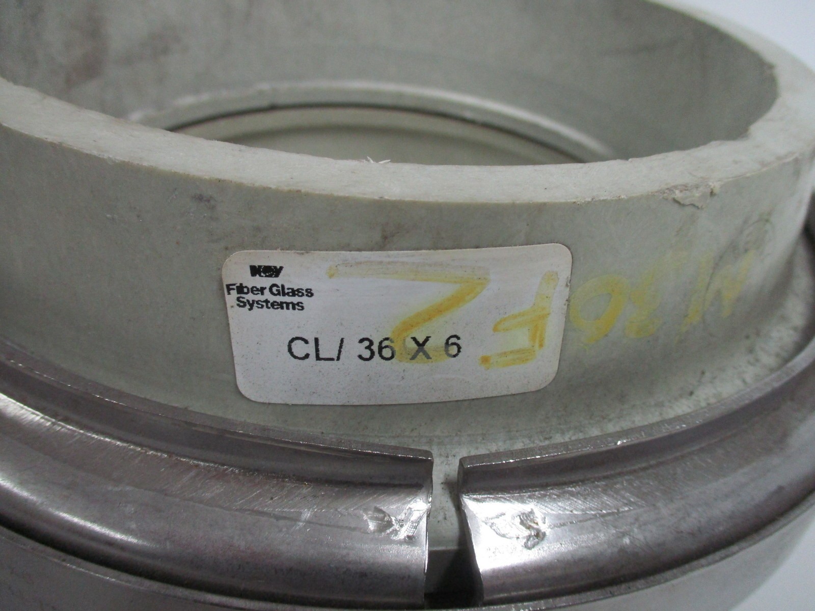 NOV Fiber Glass Systems CL/ 36X6 Pipe Clamp CL36X6
