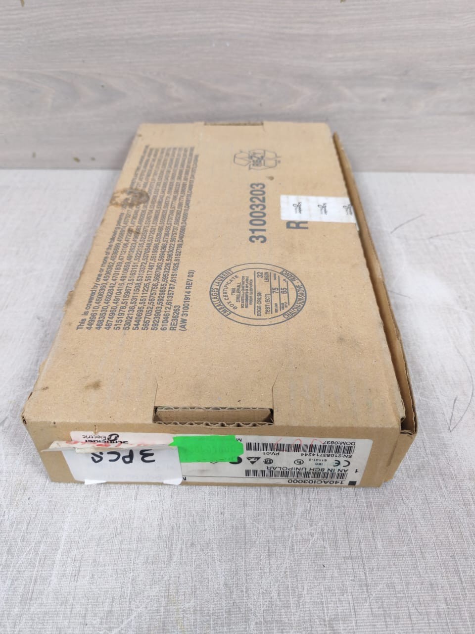 SCHNEIDER MODICON QUANTUM 140 ACO 030 00 ANALOG OUTPUT