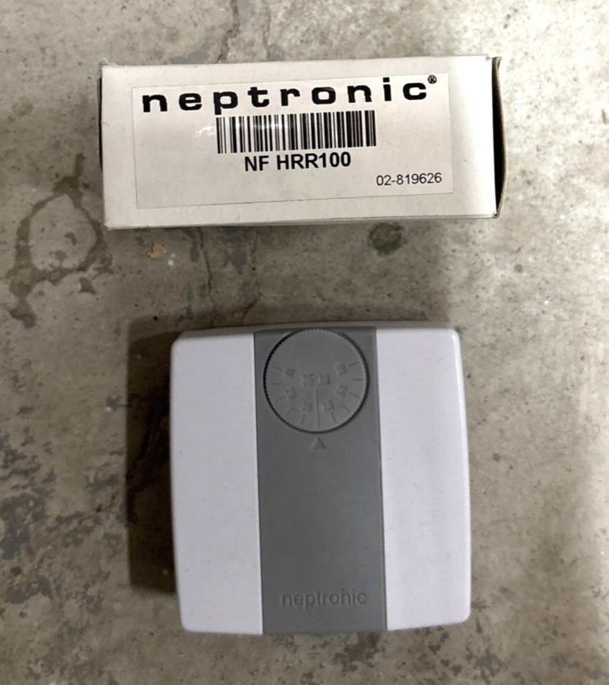 Neptronic HRR100 WALL HUMIDITY CONTROLLER FOR SKR 3% R.H.