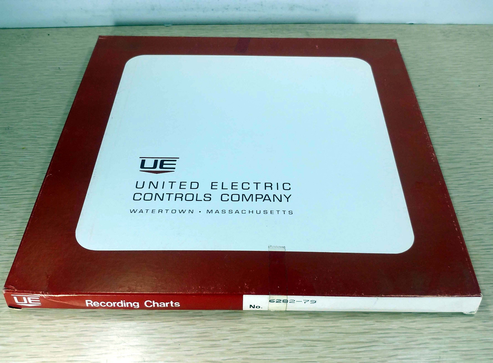 1 NEW UNITED ELECTRIC 6282-79 CIRCULAR CHART PAPER NIB ***MAKE OFFER***
