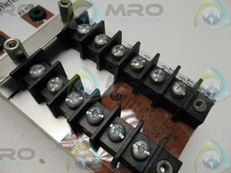 MOORE SCT/4-20MA/4-20MA/117VAC[UB] SIGNAL CONVERTER UNMP