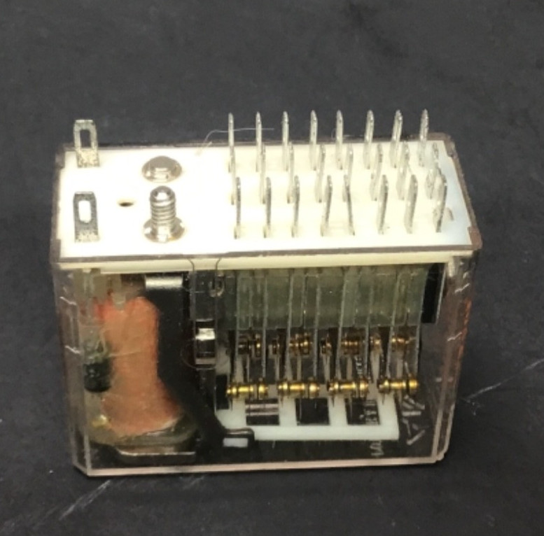 AMF POTTER & BRUMFIELD R10-E1-X8-115VAC RELAY 26 PIN 115V R10-E1-X8