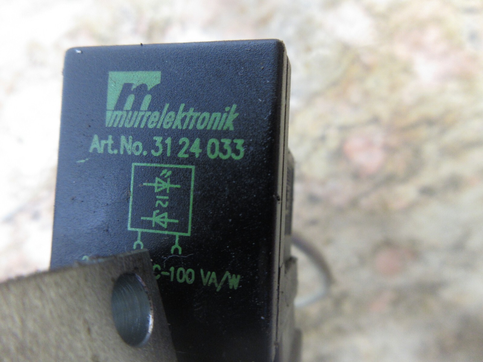 HAWE 50.2 M53 EM 20V-3/8SJ01C-1.5-G24F MURRELEKTRONIK 31 24 033 48326 03 B0A