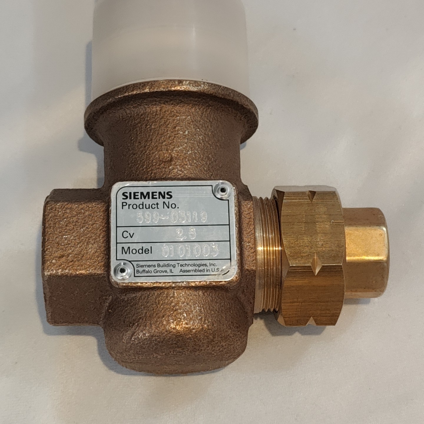 Siemens Flowrite 599-03119 2-Way N/C Brass Equal Percentage Valve Body 1/2″