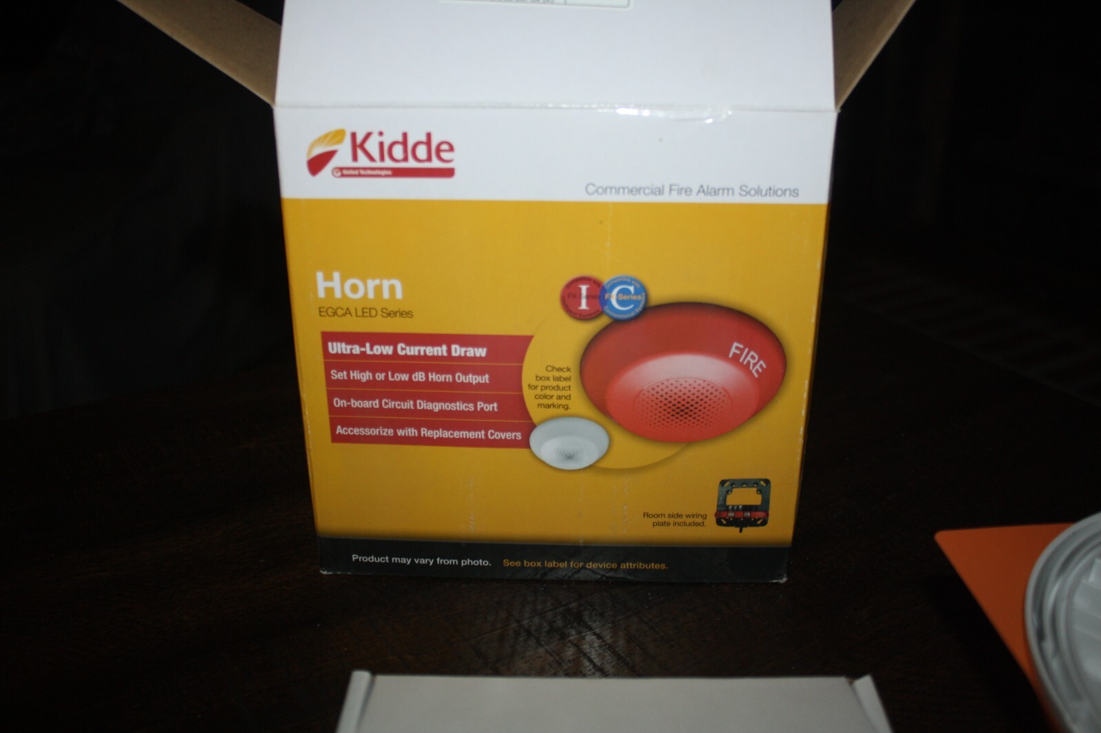GCAWF EDWARDS CEILING HORN WHITE BRAND NEW IN BOX SHIPS FREE AND FAST