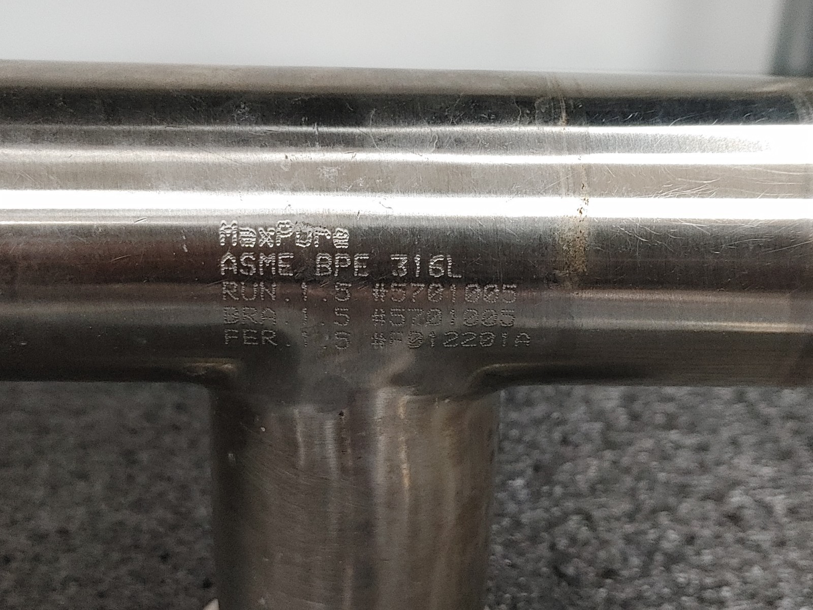 MAXPURE ASME PBE 316L Flanged Tee Fitting