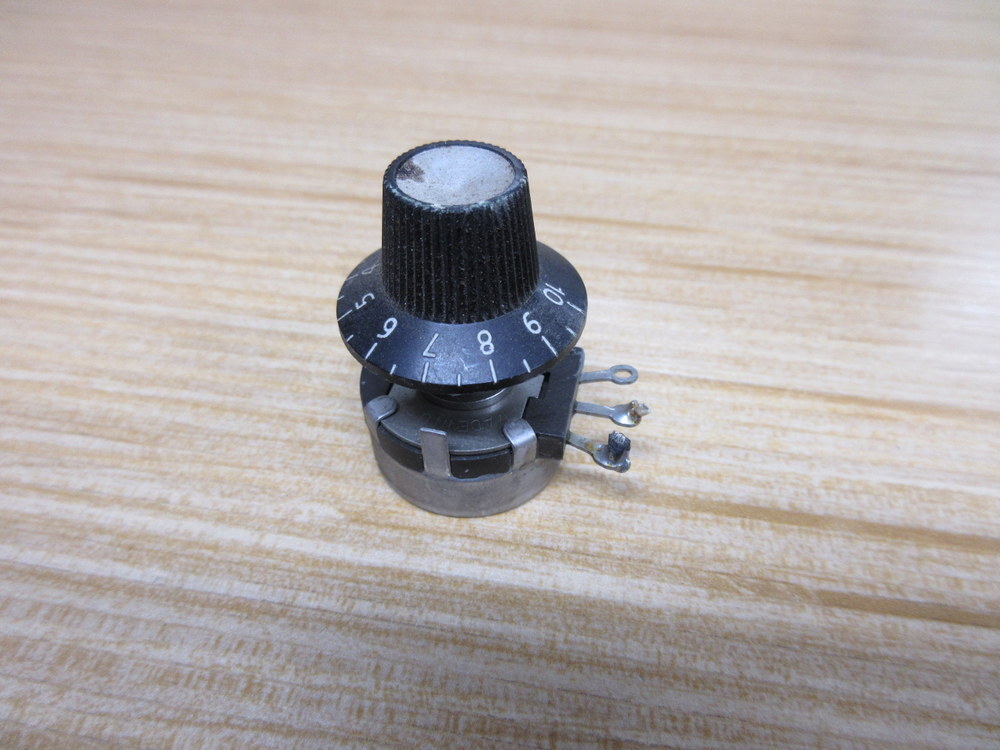 Clarostat RV4NAYSD503A Potentiometer 53C3-50K-S W/ Dial