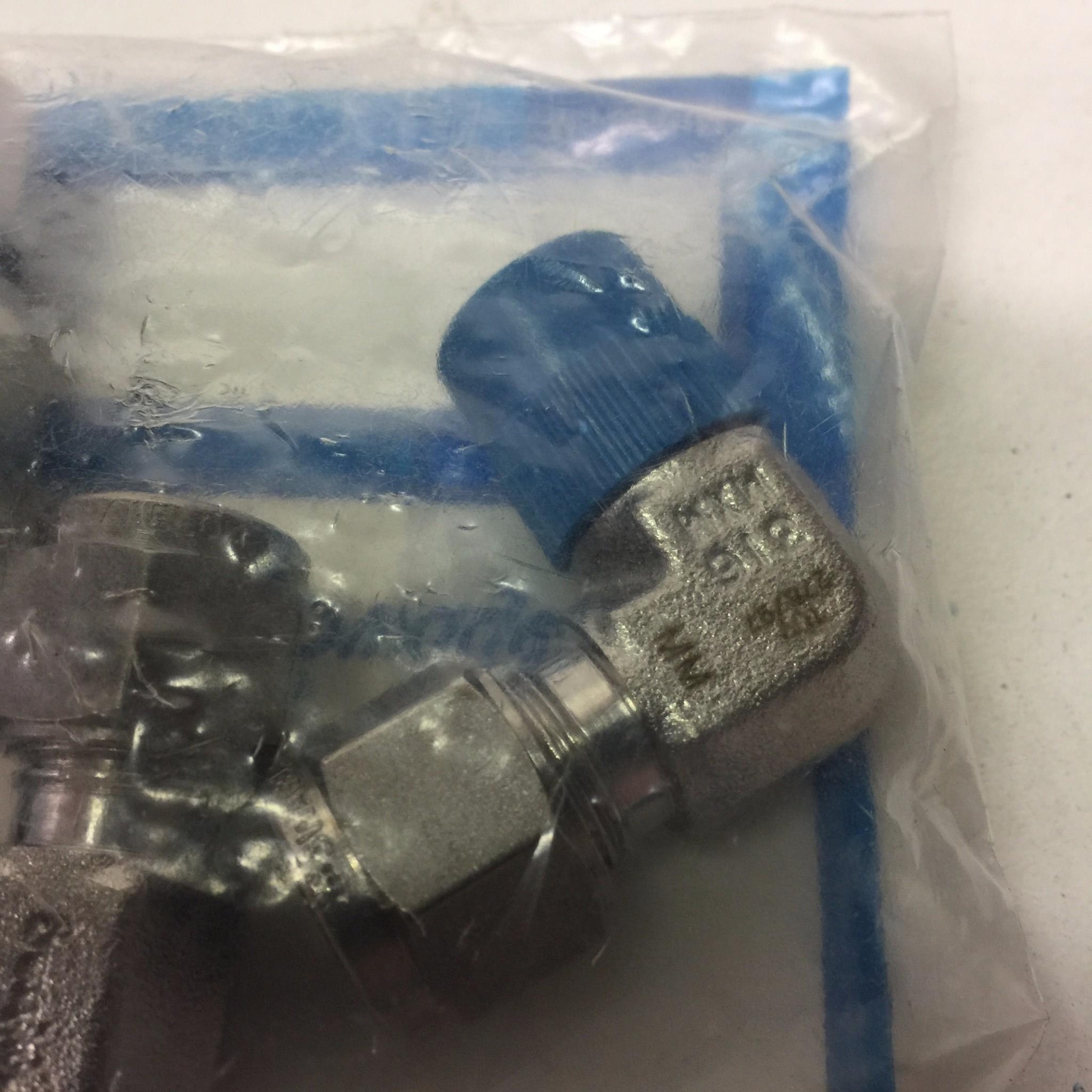 Swagelok Fitting (Bag of 4) SS-8MO-2-4