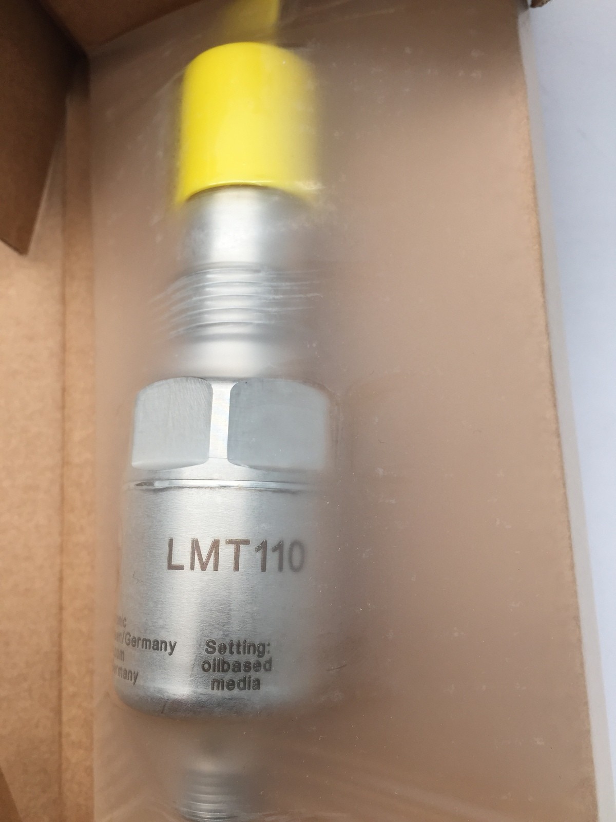 IFM Efector LMT110 Level Sensor Detection LMACE-A12E/QPKG/1/US