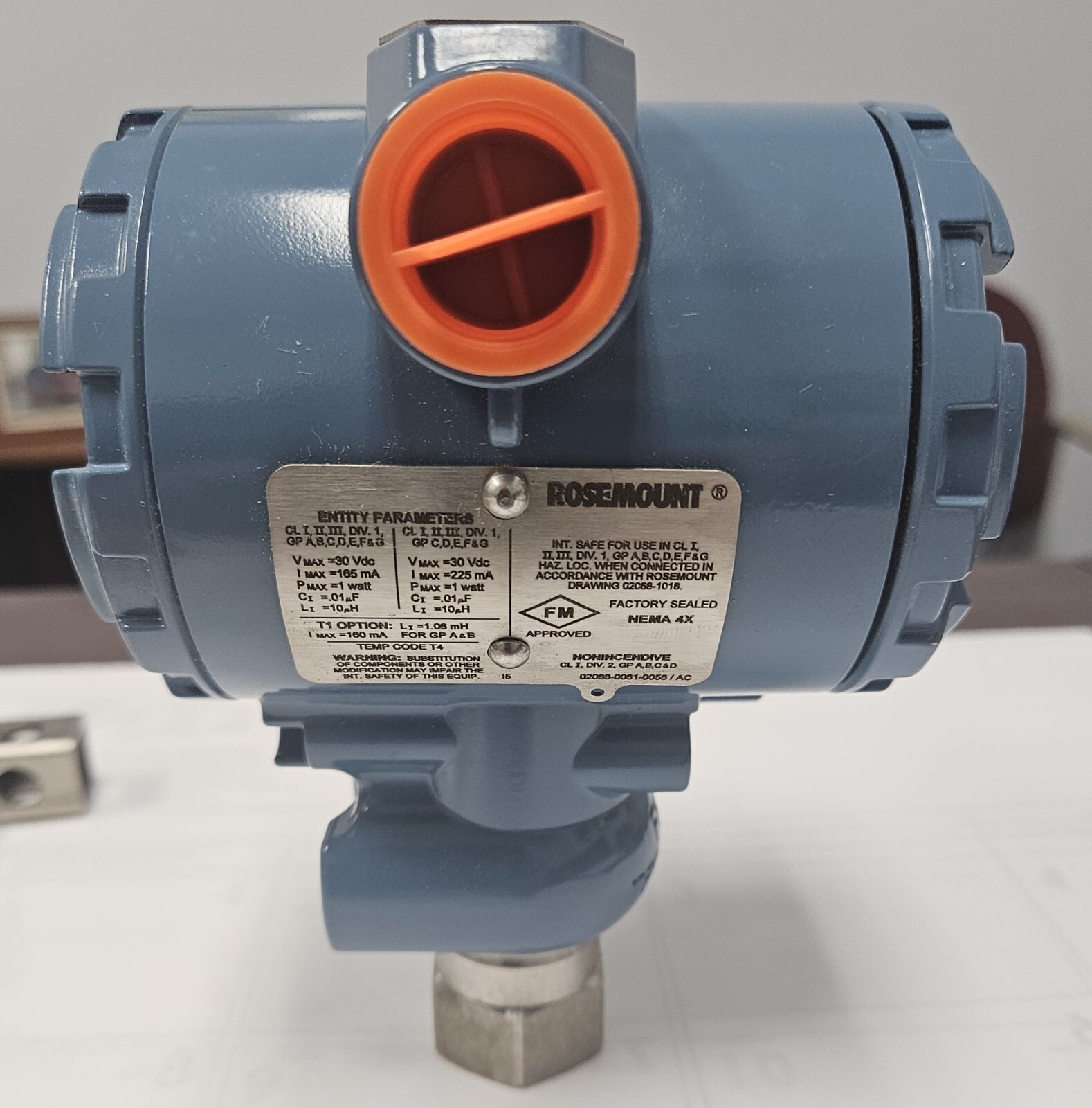 NEW Rosemount R2088 2088G2S22A1B4I5 Pressure Transmitter