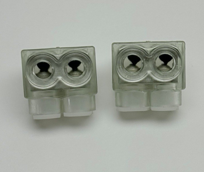 LOT OF 2, BURNDY BIT2/0 AL9CU INSULATED MULTI TAP CONNECTOR #14AWG-2/0STR, SVC