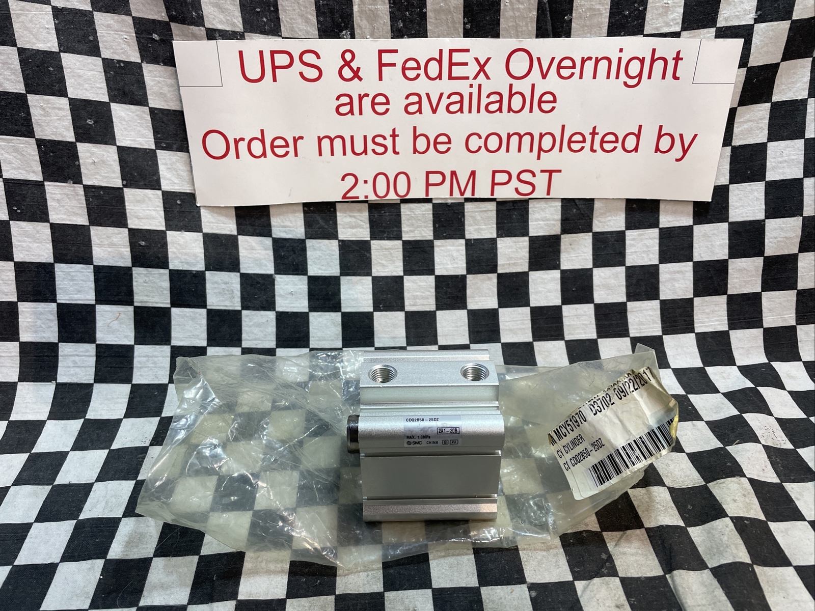SMC CDQ2B50-25DZ, CDQ2B5025DZ, CQ2-Z COMPACT CYLINDER, SHIPSAMEDAY#1623V21