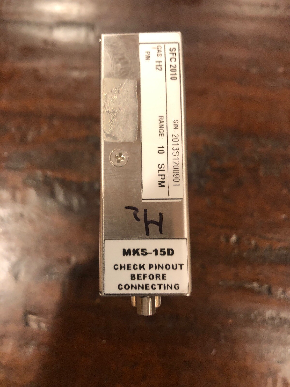 SemiFlow Mass Flow Controller, 10 SLPM , GAS H2, DNA SFC2010