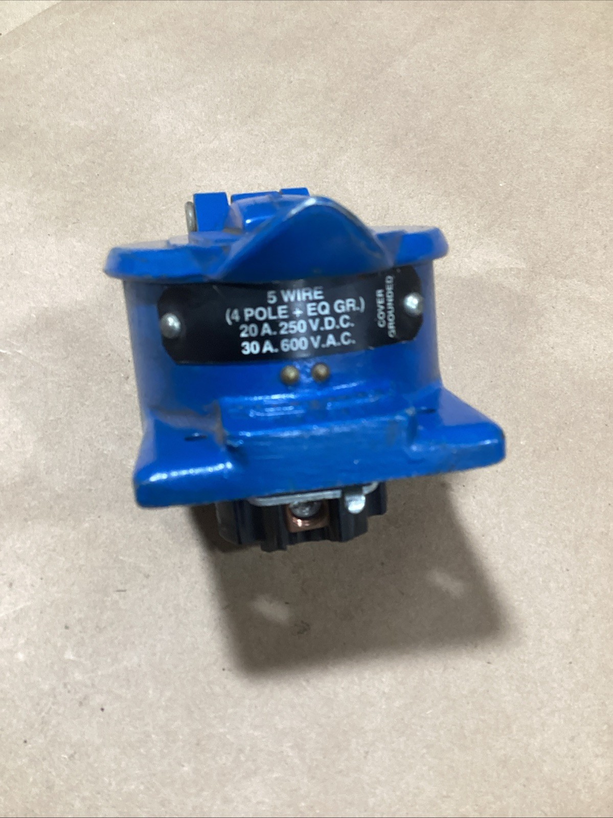 HUBBELL 25250 RECEPTACLE 5-WIRE (4-POLE + EQ. GR.) 20 AMP 250VDC 30 AMP 600VAC