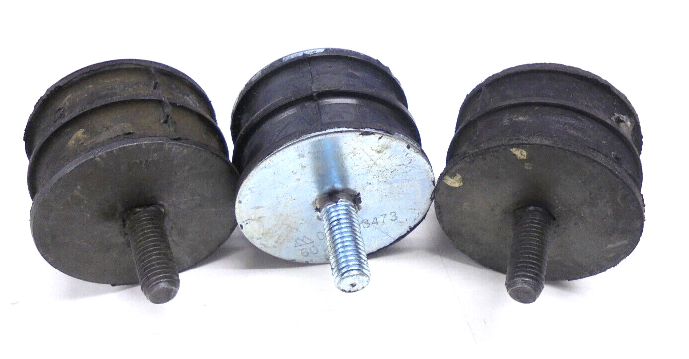 Lot of 3 – Isolating Mount Assemblies Mohawk 050803473