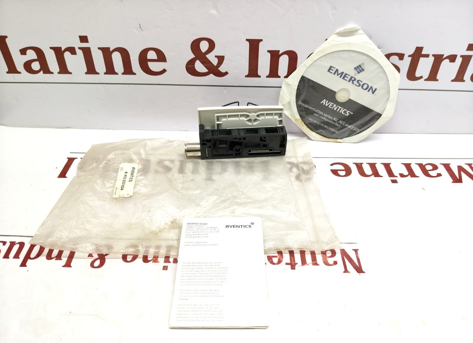Aventics R412022824 Emerson AV05-4VP-AES-4VP Extension Kit Base Plate NEW OEM