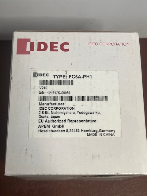 IDEC FC6A-PH1 FC6A MicroSmart PLC HMI Expansion Module New