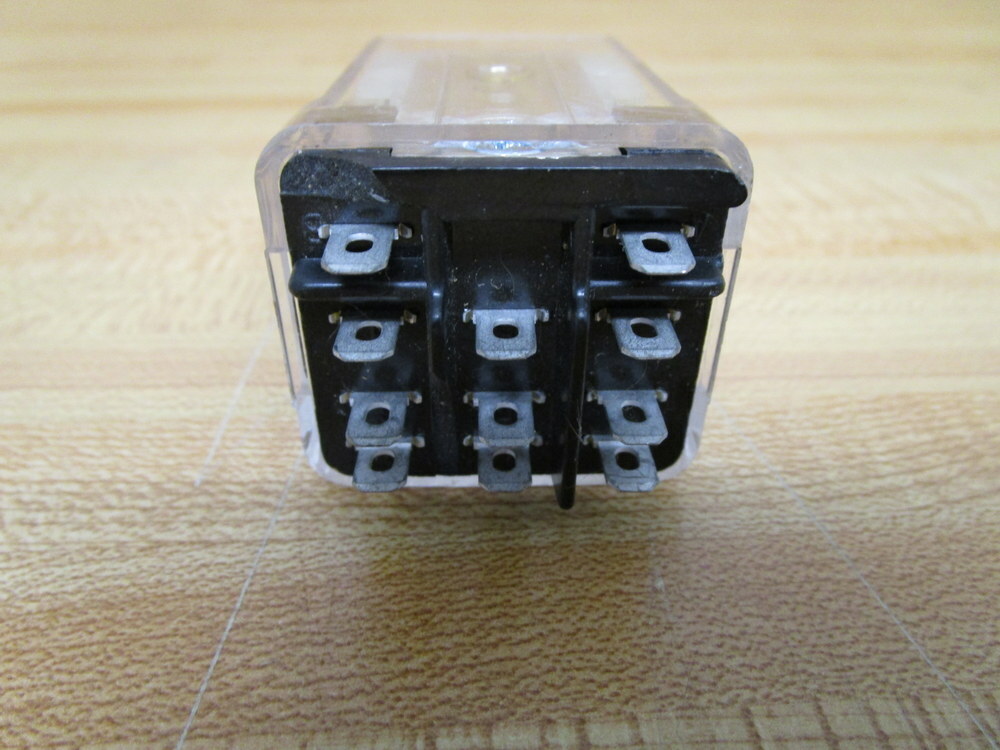 Potter & Brumfield KUP-14A35F-120 Peelle Relay 076245 Chipped