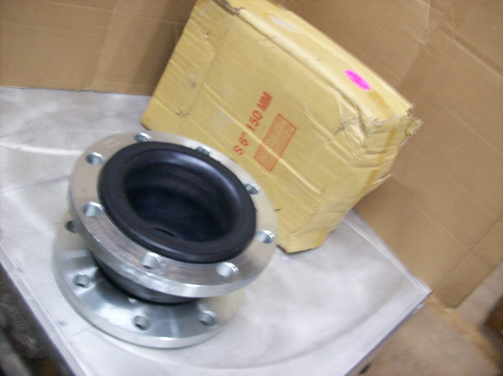 FNW Flexible Coupler Flange and Bolt Set FNW40U 6″