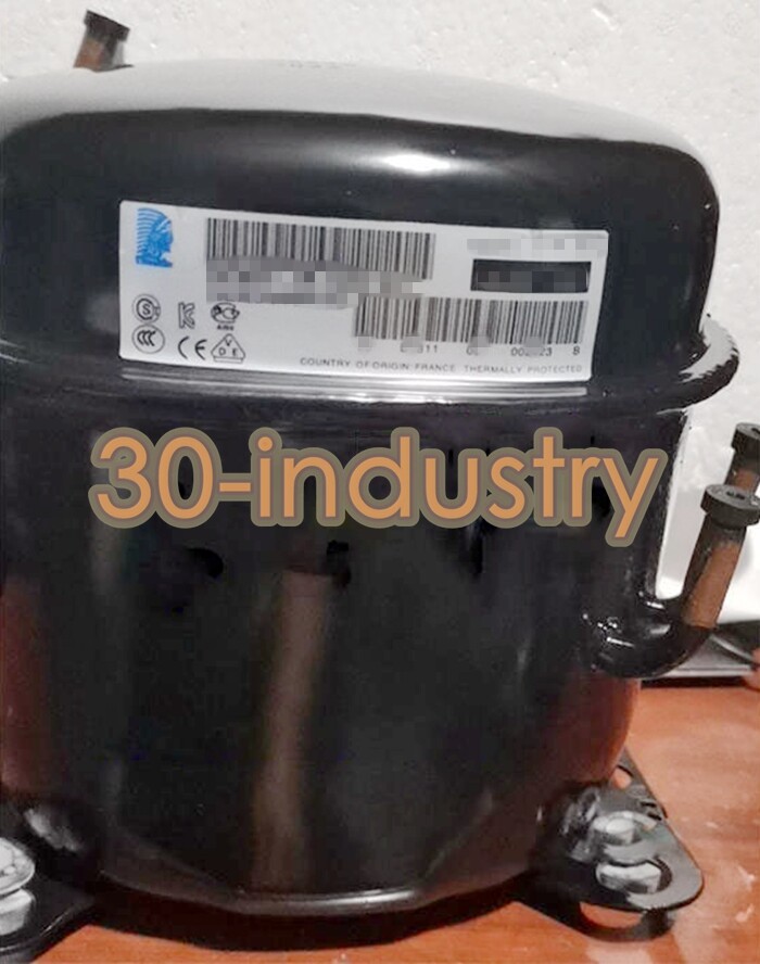 1PCS New For AEA4448YES Refrigerator Compressor