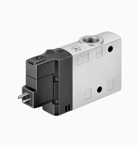 Festo- CPE14-M1BH-3GL-1/8 196929 Solenoid Valve New One CPE14M1BH3GL1/8