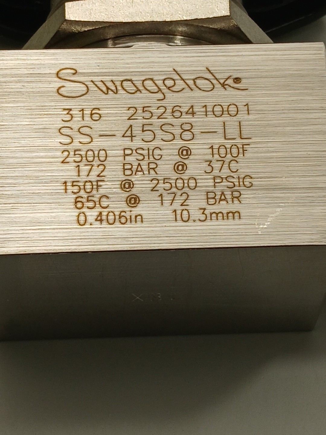 SWAGELOK Ball Valve 1/2″, SS-45S8-LL, new