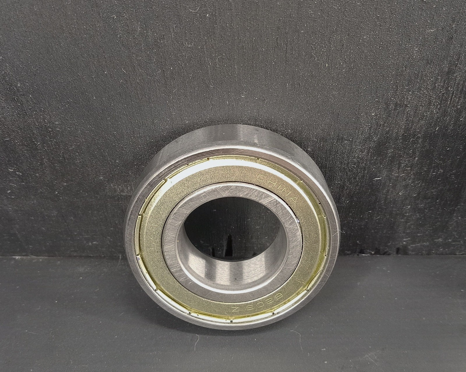 1 NEW SST 6205Z RADIAL DEEP GROOVE BALL BEARING NNB ***MAKE OFFER***