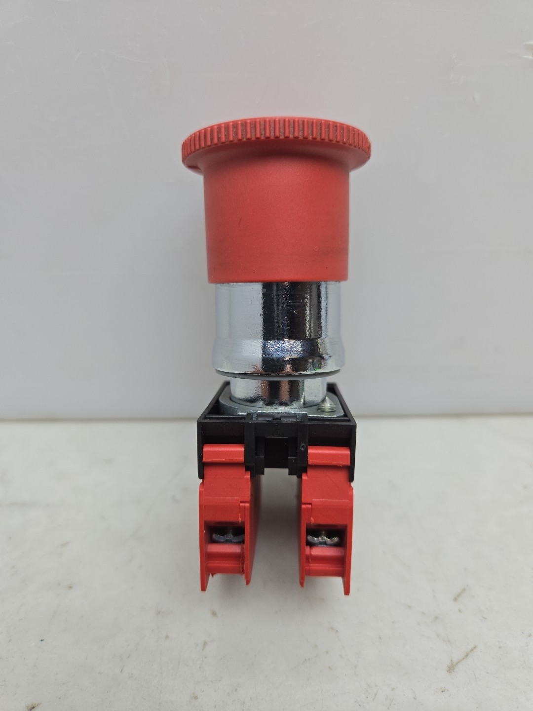 Banner ESL-30/60 Emergency Stop Button 120656 Button Assembly Only No Enclosure