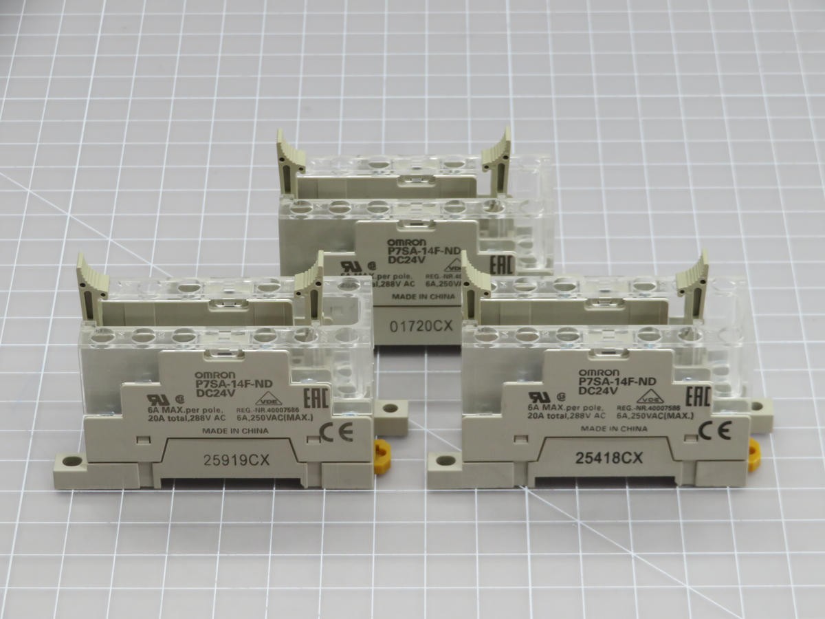 LOT OF 3 OMRON P7SA-14F-ND DC24 RELAY SOCKET T203969