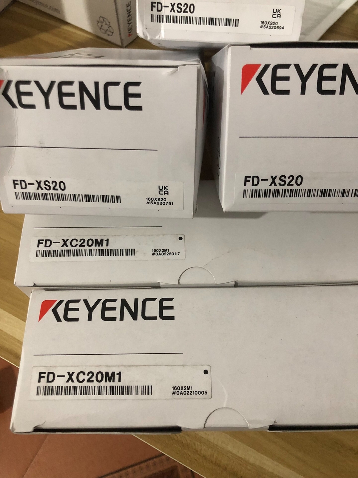 one new KEYENCE FD-XS20+FD-XC20M1 Accept counteroffer