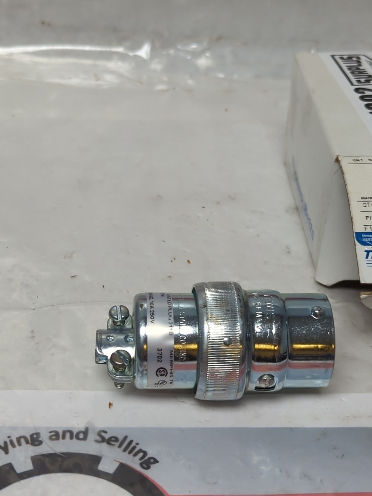 T&B RUSSELLSTOLL,8714,MIDGET EVER-LOC PLUG 10/15/20A 125/250VAC 3W4P NOS